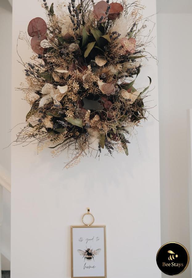 Bee Stays - Pickmere House Warrington Bagian luar foto